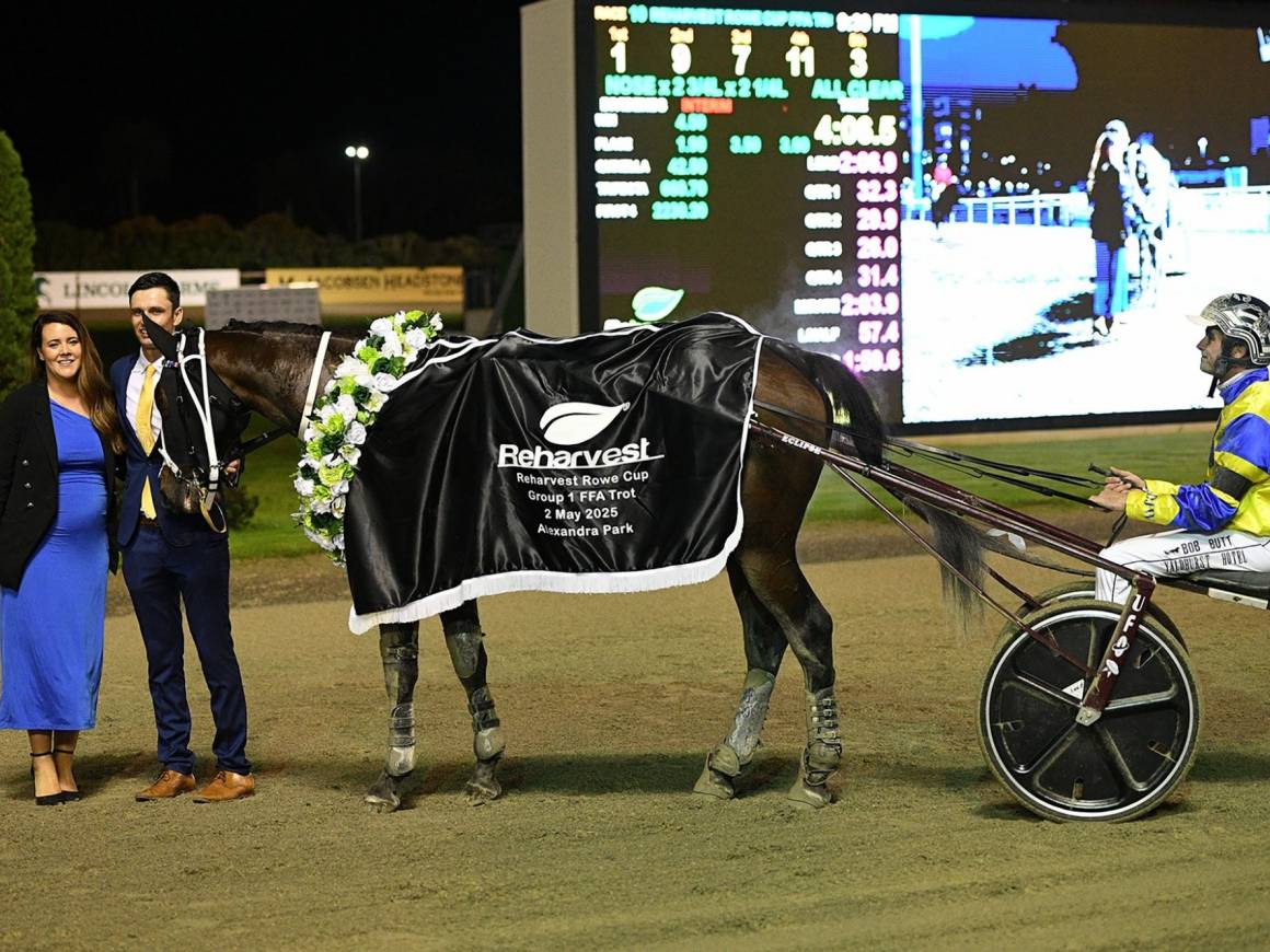 Bet N Win Reigns Supreme in Group 1 Reharvest Rowe Cup